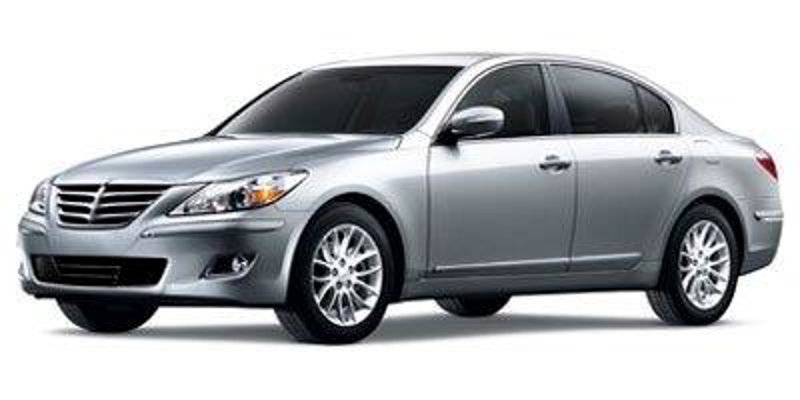 Used 2012 Hyundai Genesis 3.8 w/ Premium Pkg image 1