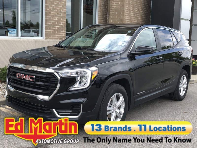Certified 2024 GMC Terrain SLE image 1