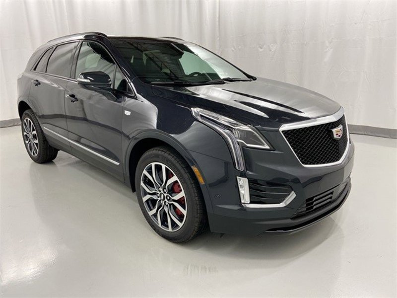 Certified 2022 Cadillac XT5 Sportv w/ LPO, ONYX Package image 1