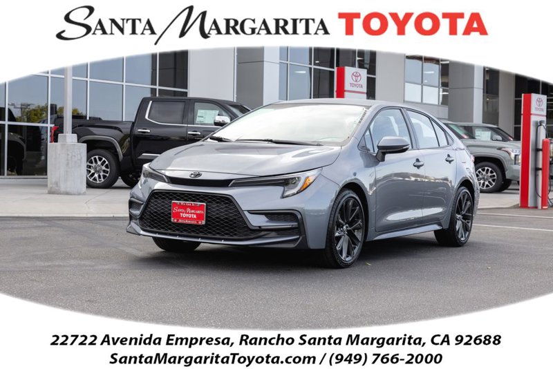 Certified 2024 Toyota Corolla SE image 1