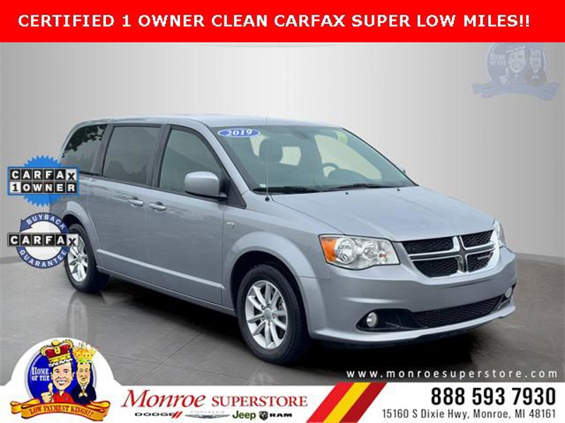 Certified 2019 Dodge Grand Caravan SE image 1