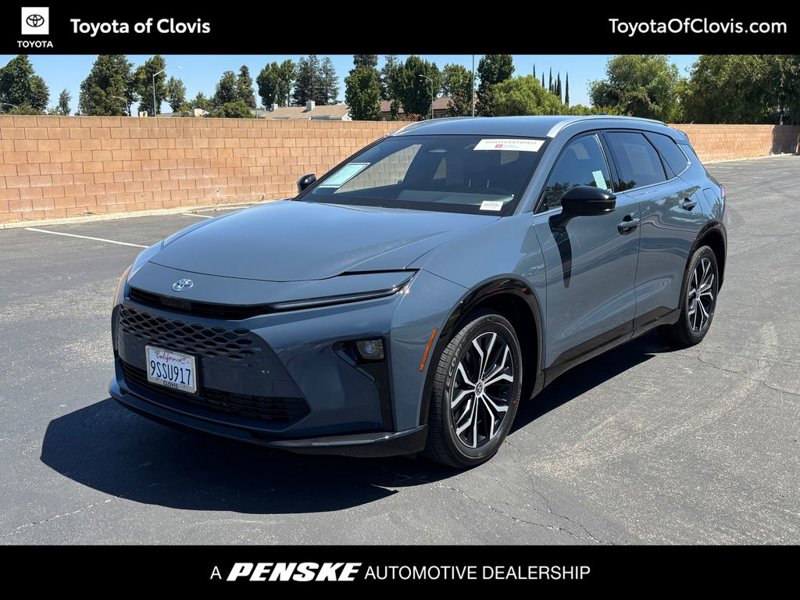 Certified 2025 Toyota Crown Signia image 1
