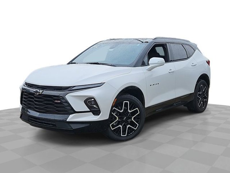Certified 2023 Chevrolet Blazer RS w/ LPO, Floor Liner Package image 1