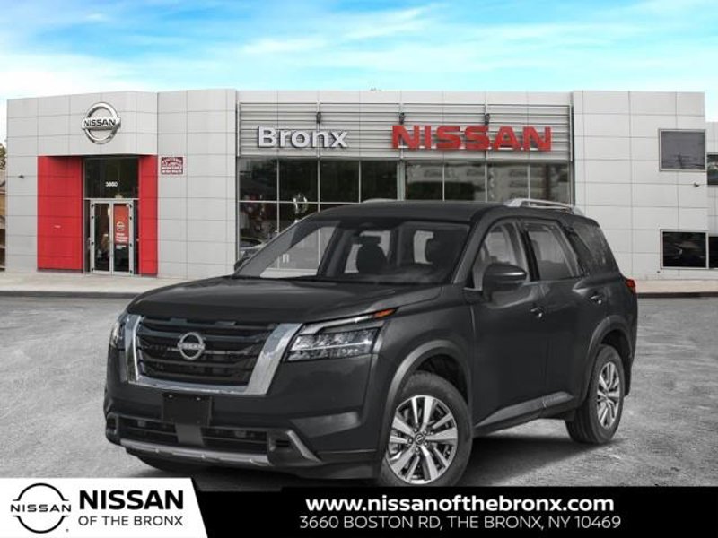 New 2025 Nissan Pathfinder SL w/ SL Premium Package image 1
