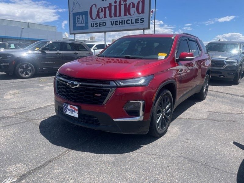 Certified 2023 Chevrolet Traverse RS w/ LPO, Floor Liner Package image 1
