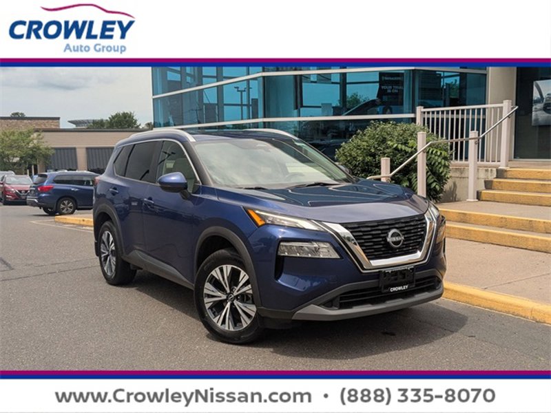 Certified 2022 Nissan Rogue SV image 1