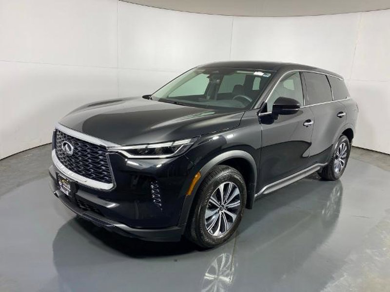 Certified 2025 INFINITI QX60 Luxe image 1
