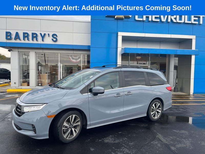 Used 2024 Honda Odyssey Touring image 1