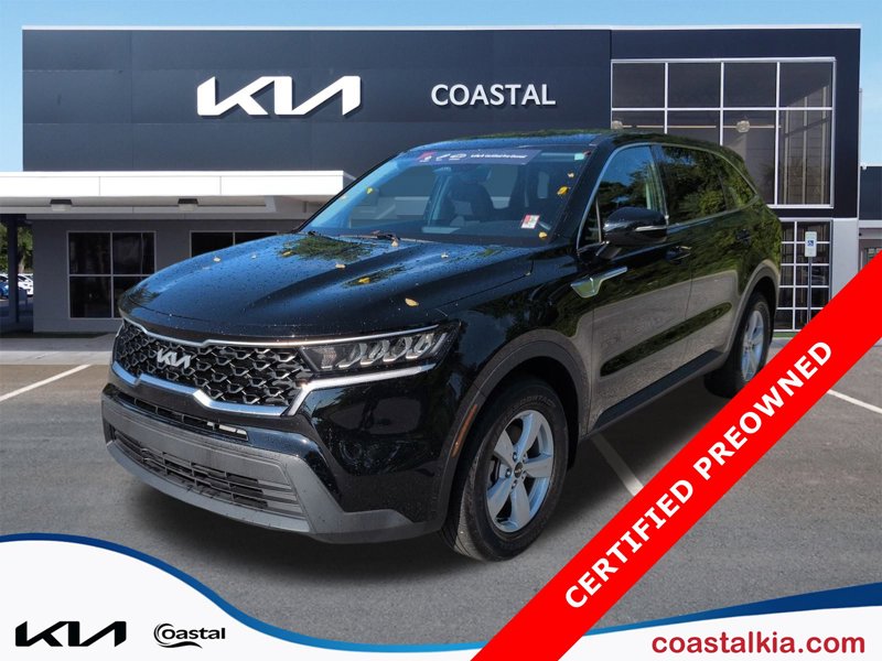 Certified 2023 Kia Sorento LX image 1