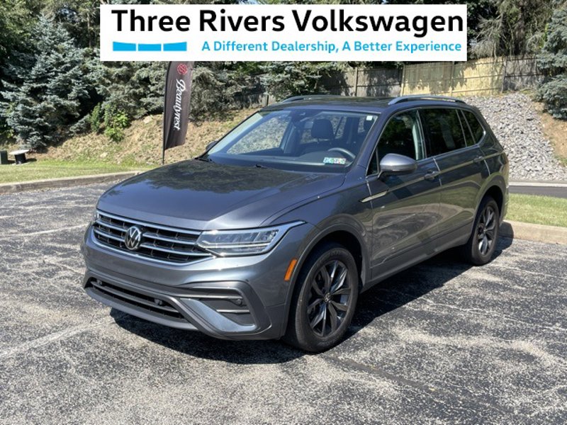 Certified 2022 Volkswagen Tiguan SE image 1