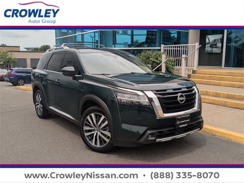 Certified 2022 Nissan Pathfinder Platinum image 1