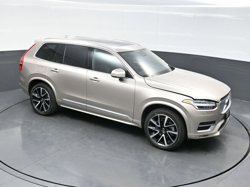 Certified 2025 Volvo XC90 B6 Plus w/ Protection Package Premier image 1