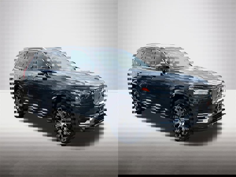 Certified 2022 Volvo XC90 T6 Inscription w/ Climate Package image 1
