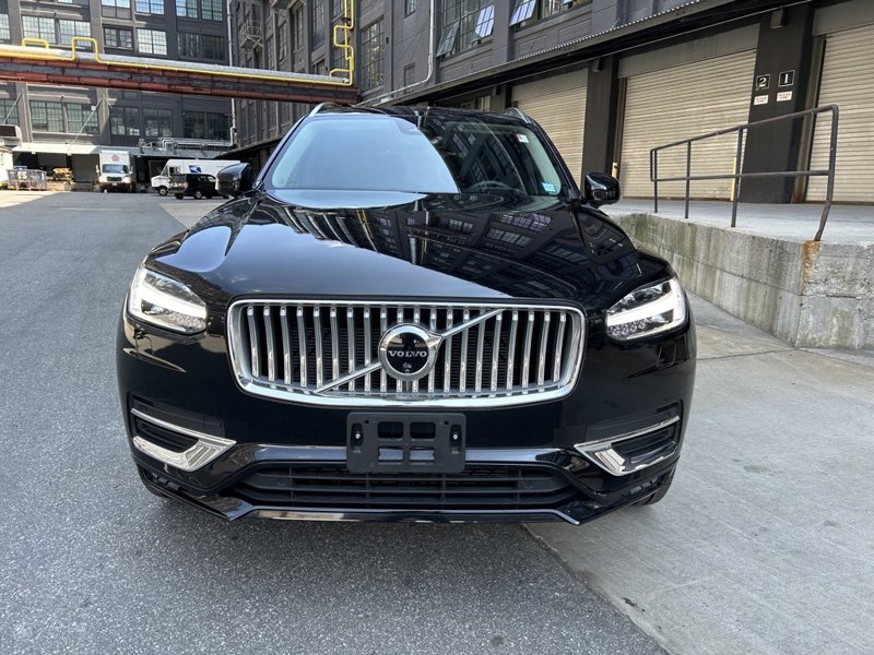 Certified 2024 Volvo XC90 B6 Ultimate w/ Protection Package Premier image 1