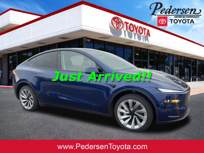 Used 2026 Tesla Model Y Long Range image 1
