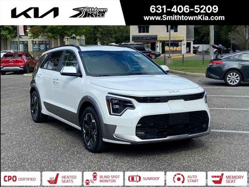 Certified 2023 Kia Niro Wave w/ Wave Preserve Package image 1