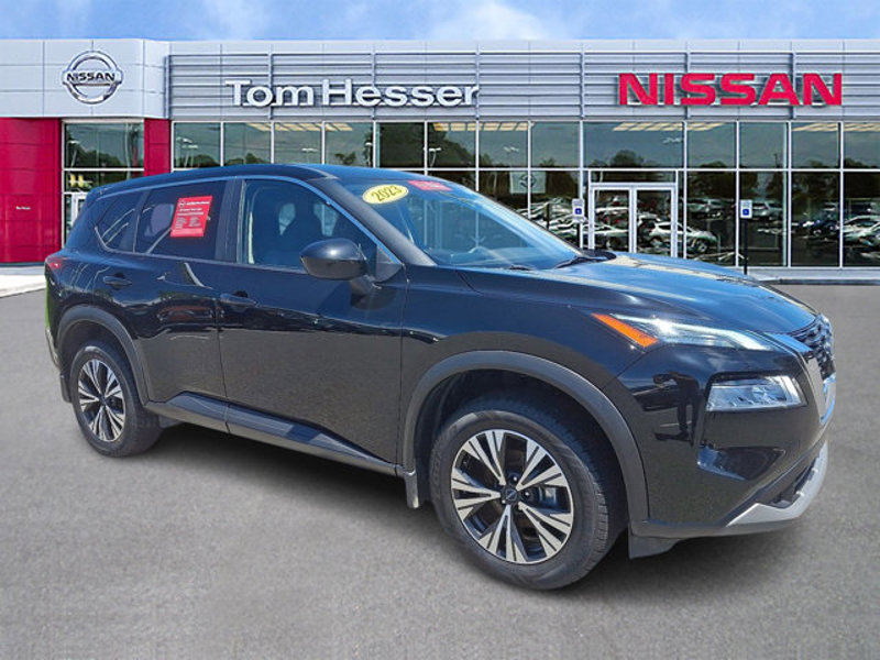 Certified 2023 Nissan Rogue SV image 1