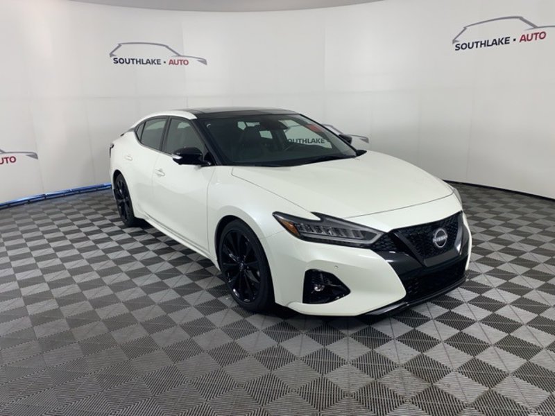 Certified 2023 Nissan Maxima SR image 1
