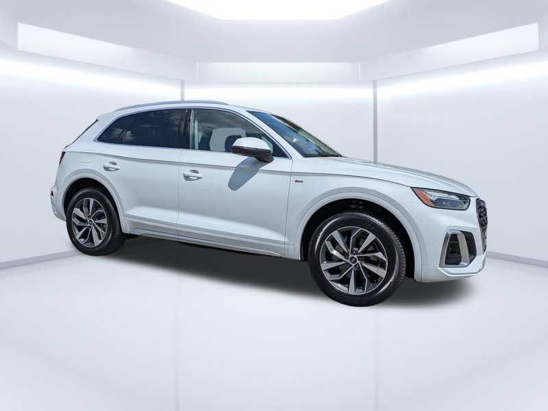 Certified 2024 Audi Q5 2.0T Premium image 1