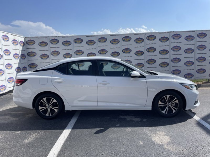 Certified 2022 Nissan Sentra SV image 1