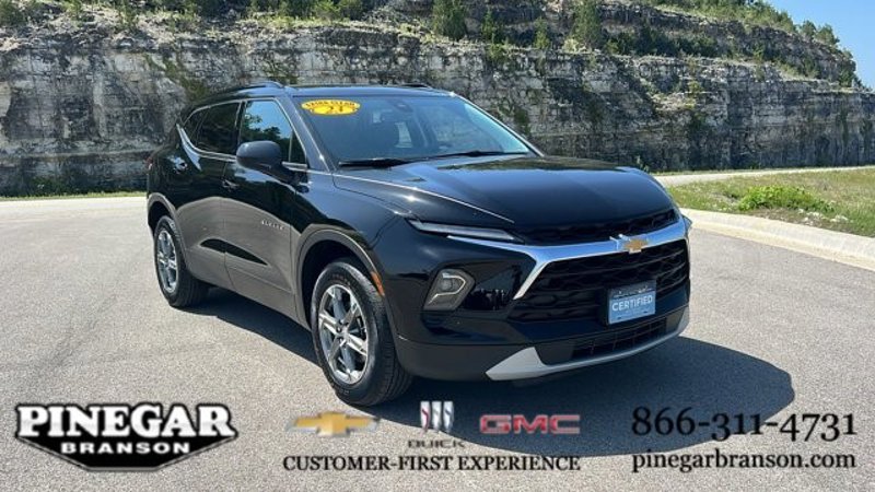 Certified 2023 Chevrolet Blazer LT w/ Convenience Package image 1