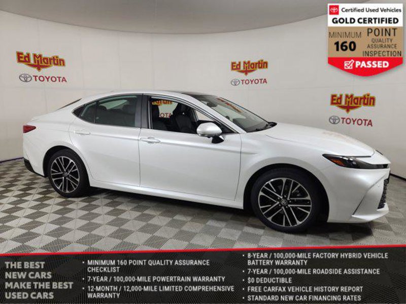 Certified 2025 Toyota Camry XLE image 1