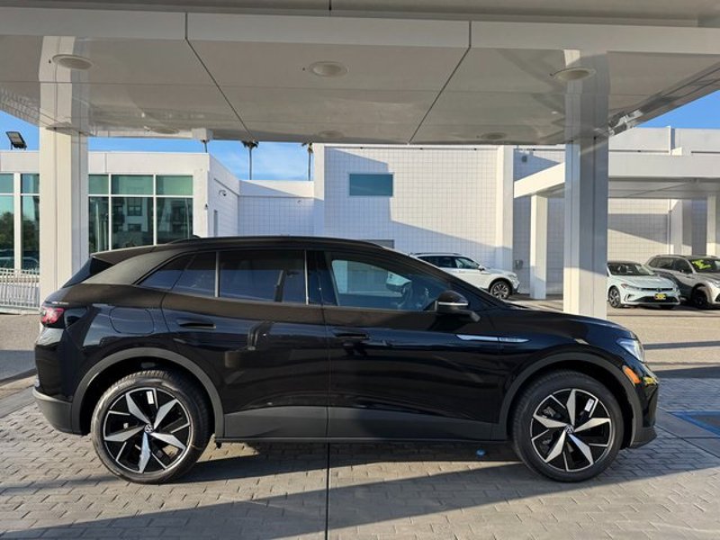 New 2025 Volkswagen ID.4 Pro S image 1