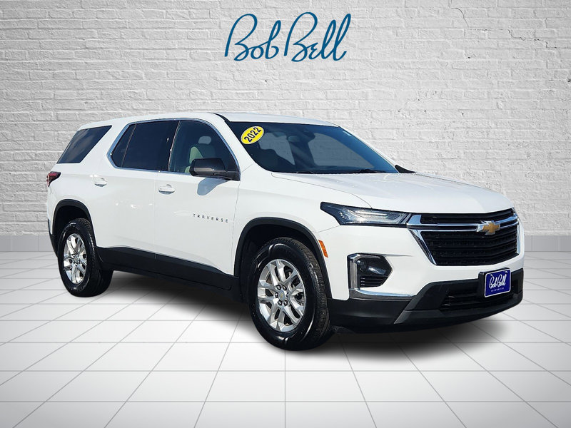 Certified 2022 Chevrolet Traverse LS w/ LPO, Floor Liner Package image 1