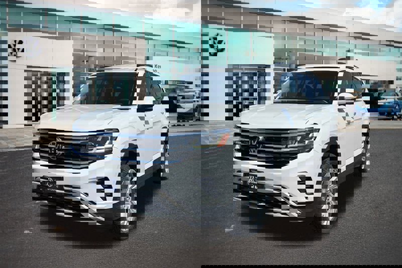 Certified 2022 Volkswagen Atlas SE image 1