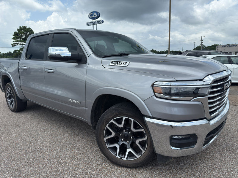 Used 2025 RAM 1500 Laramie image 1