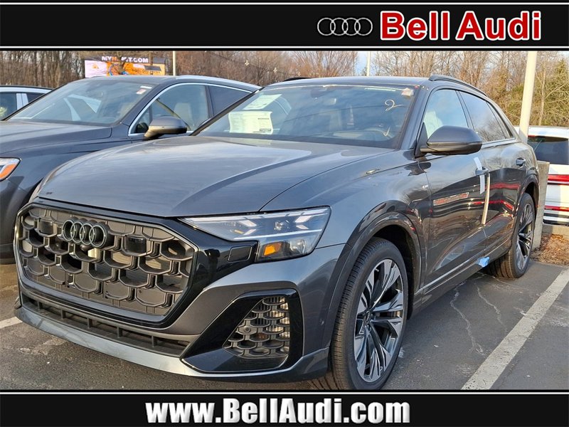 New 2025 Audi Q8 Prestige image 1