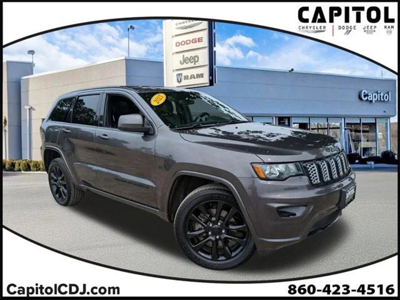 Certified 2021 Jeep Grand Cherokee Laredo X image 1