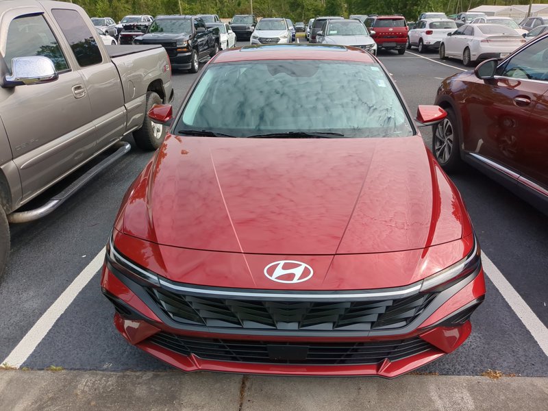 Certified 2024 Hyundai Elantra SEL w/ Convenience Package image 1