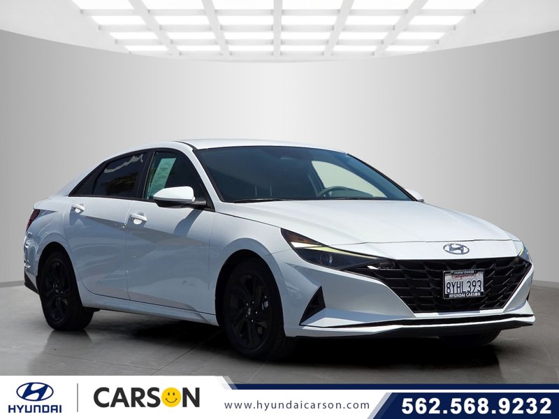 Certified 2022 Hyundai Elantra SEL image 1
