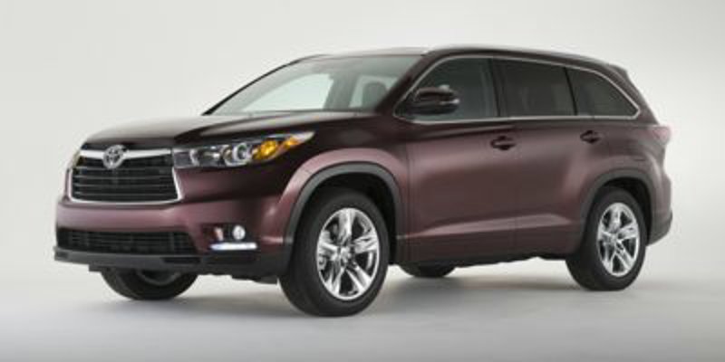 Used 2016 Toyota Highlander LE image 1