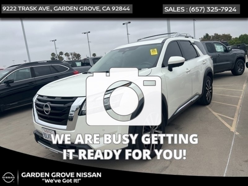 Certified 2023 Nissan Pathfinder Platinum w/ Cargo Package image 1