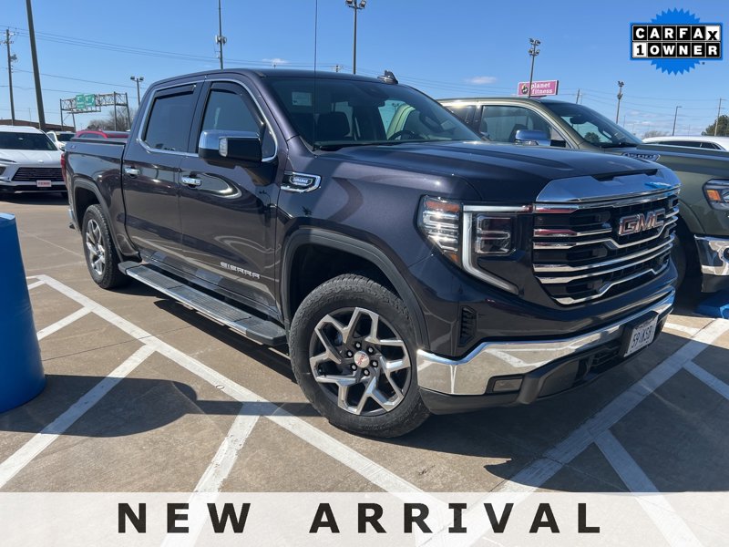Used 2023 GMC Sierra 1500 SLT w/ SLT Premium Package image 1