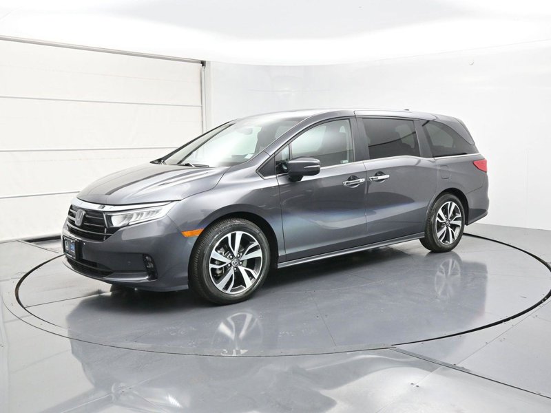 Certified 2024 Honda Odyssey Touring image 1