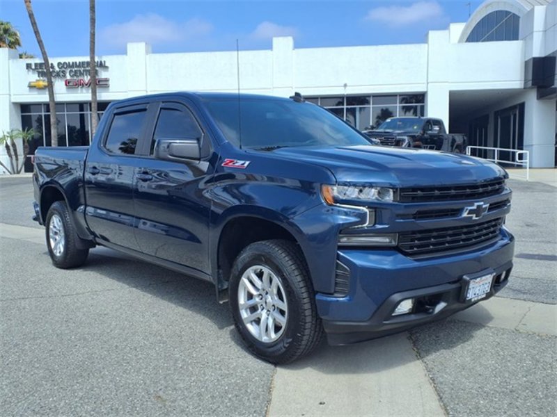Certified 2021 Chevrolet Silverado 1500 RST image 1