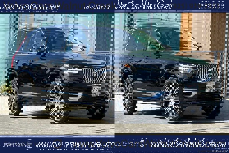 Certified 2023 Volvo XC90 T8 Ultimate image 1