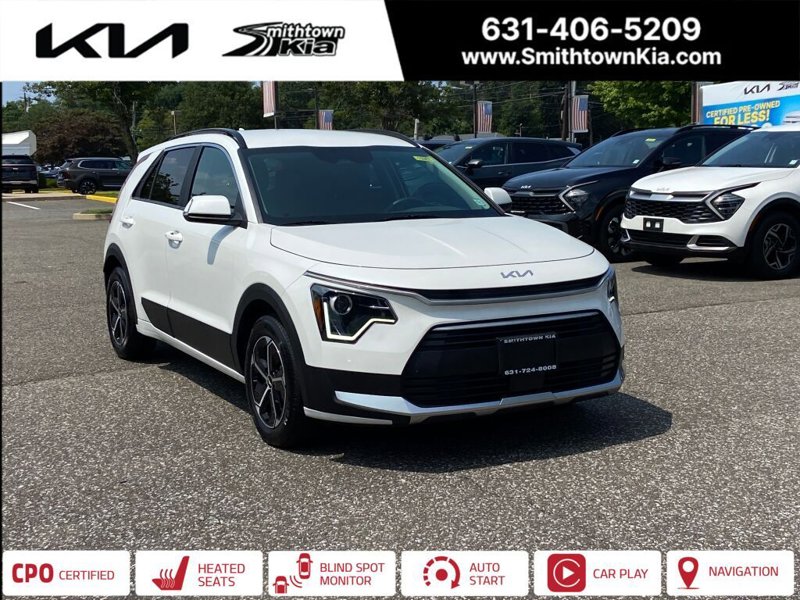 Certified 2024 Kia Niro EX image 1