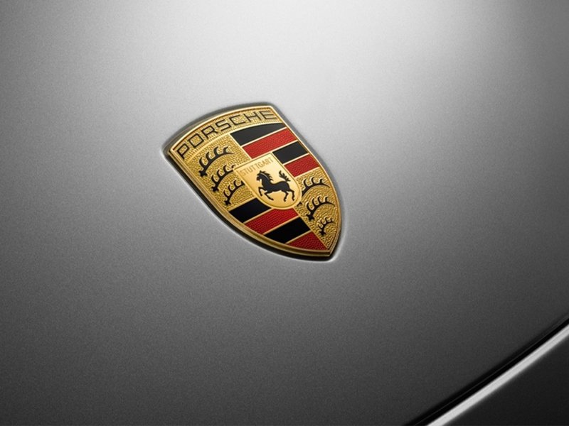 Used 2024 Porsche Macan image 1