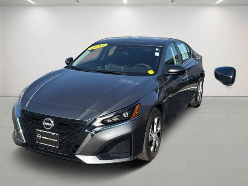 Certified 2025 Nissan Altima 2.5 S image 1