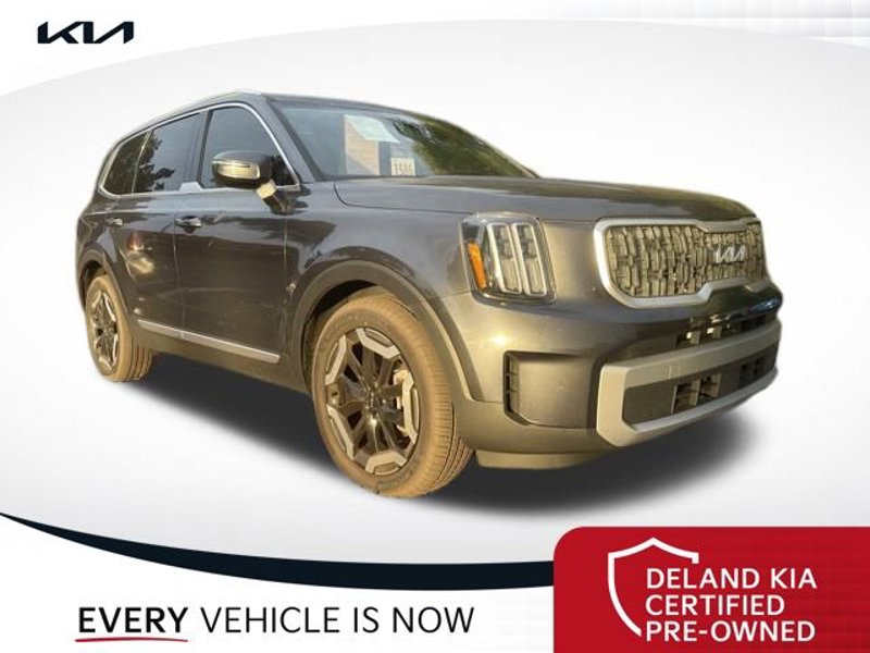 Certified 2023 Kia Telluride EX w/ EX Captain's Chair Package image 1