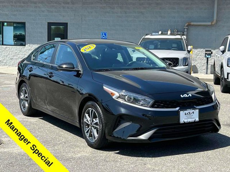 Certified 2023 Kia Forte LXS image 1