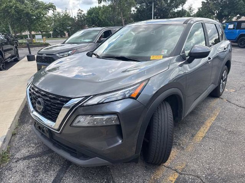 Certified 2023 Nissan Rogue SV image 1
