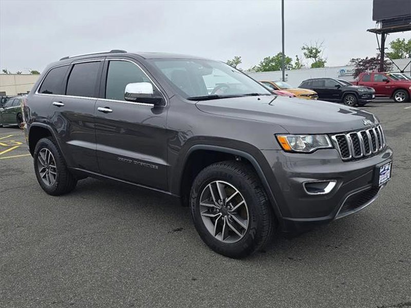 Certified 2021 Jeep Grand Cherokee Limited image 1