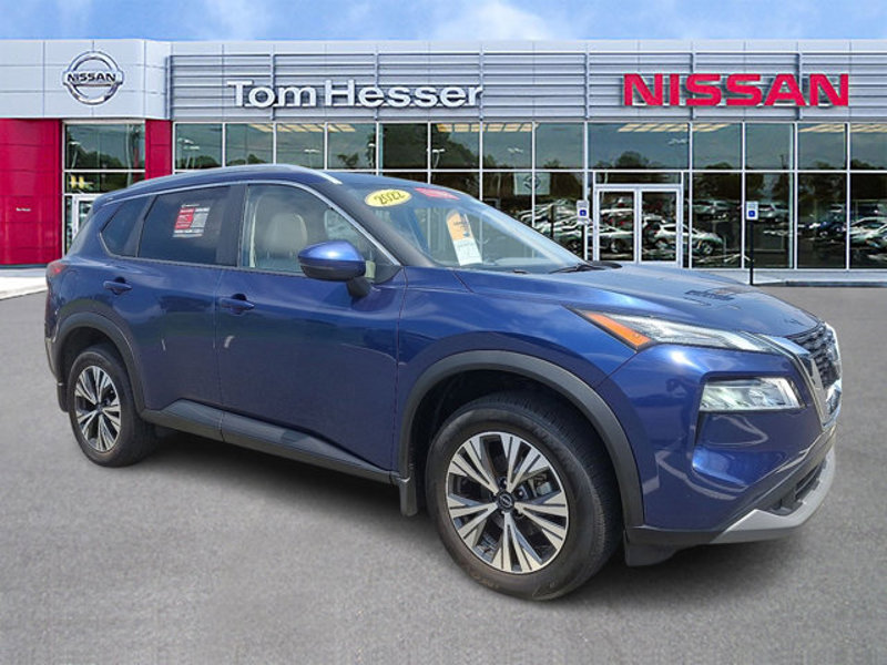 Certified 2022 Nissan Rogue SV image 1