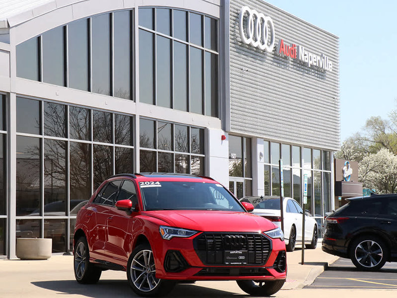Certified 2024 Audi Q3 2.0T Premium Plus w/ Premium Plus Package image 1