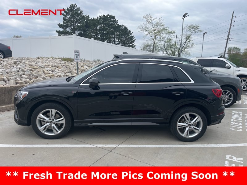 Used 2024 Audi Q3 2.0T Premium Plus image 1